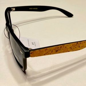 Unisex sunglasses  (New)